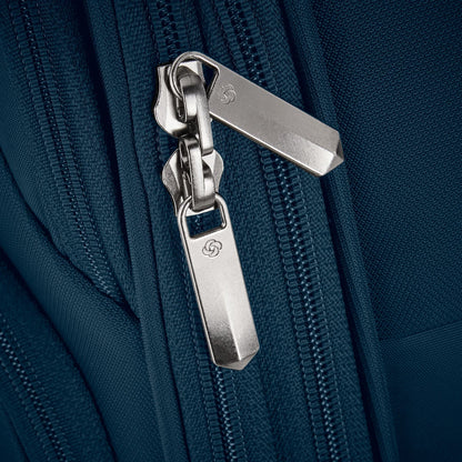 Theorym Softside Medium Spinner