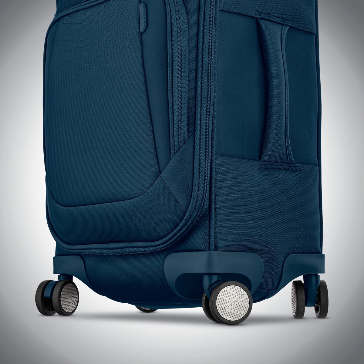 Theorym Softside Large Spinner