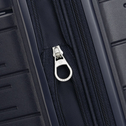 Elevation™ Plus Hardside Medium Glider™
