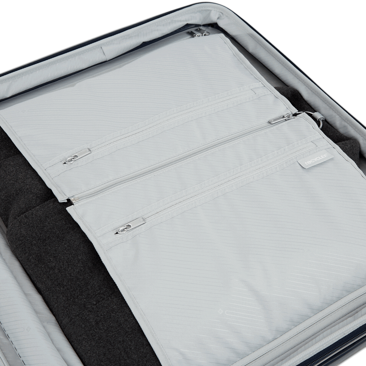Elevation™ Plus Hardside Medium Glider™