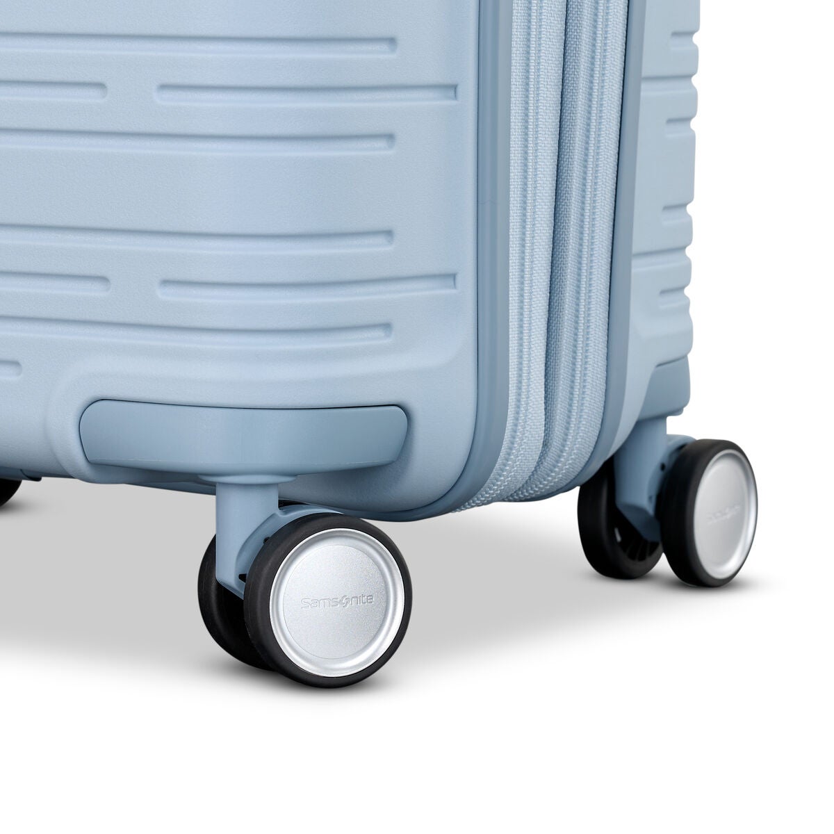 Elevation™ Plus Hardside Large Spinner