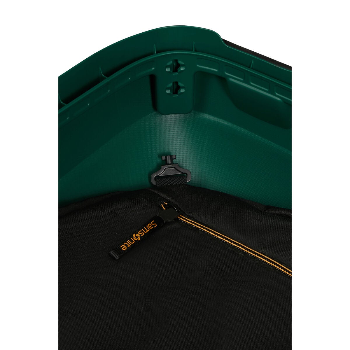 Essens Carry-On Spinner