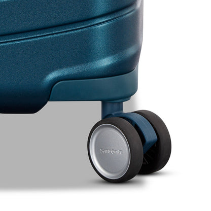Framelock Max Carry-On Spinner