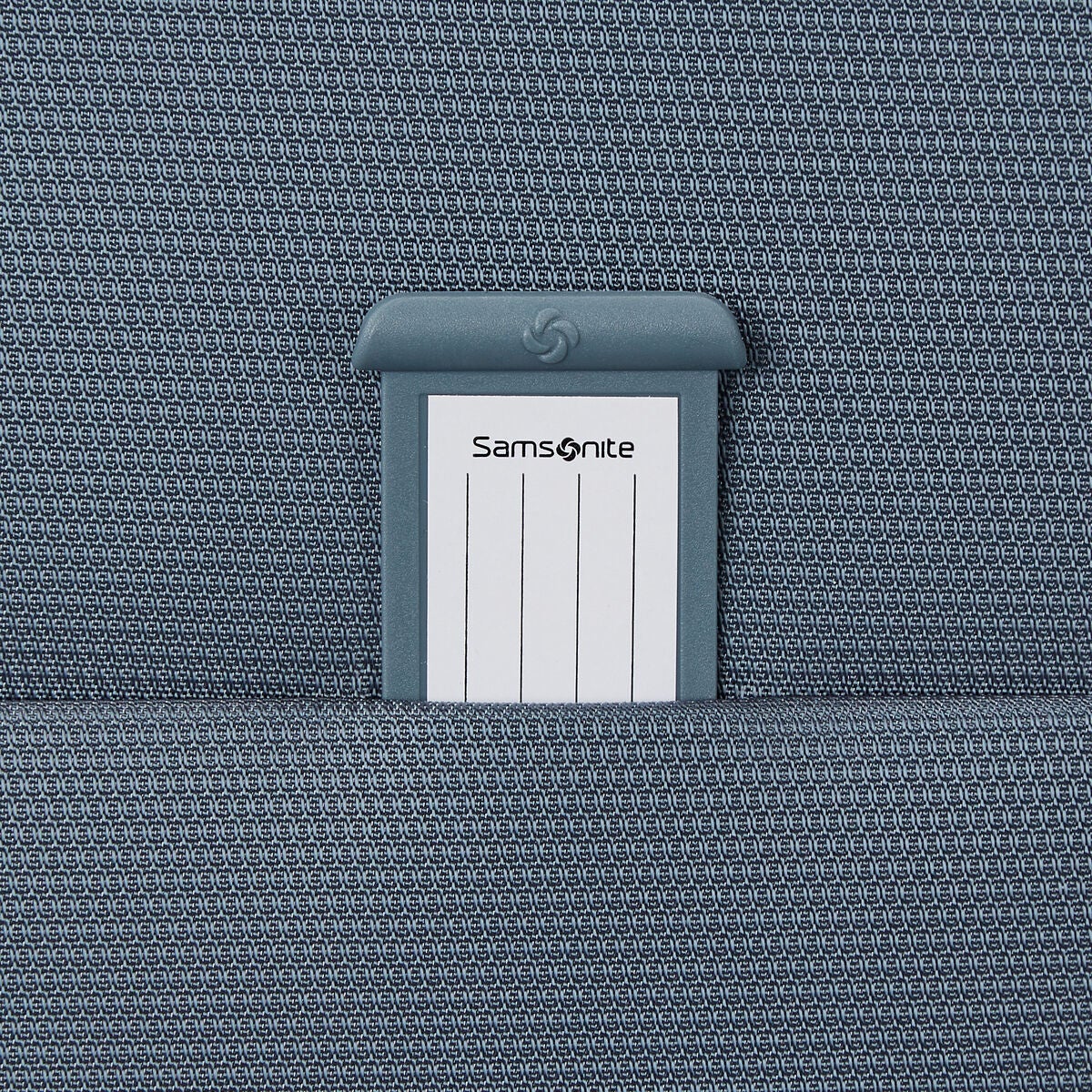 UpLIFT Softside Medium Spinner