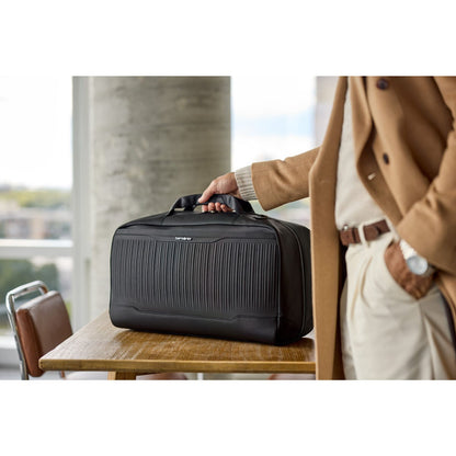 Silhouette 18 Travel Duffel