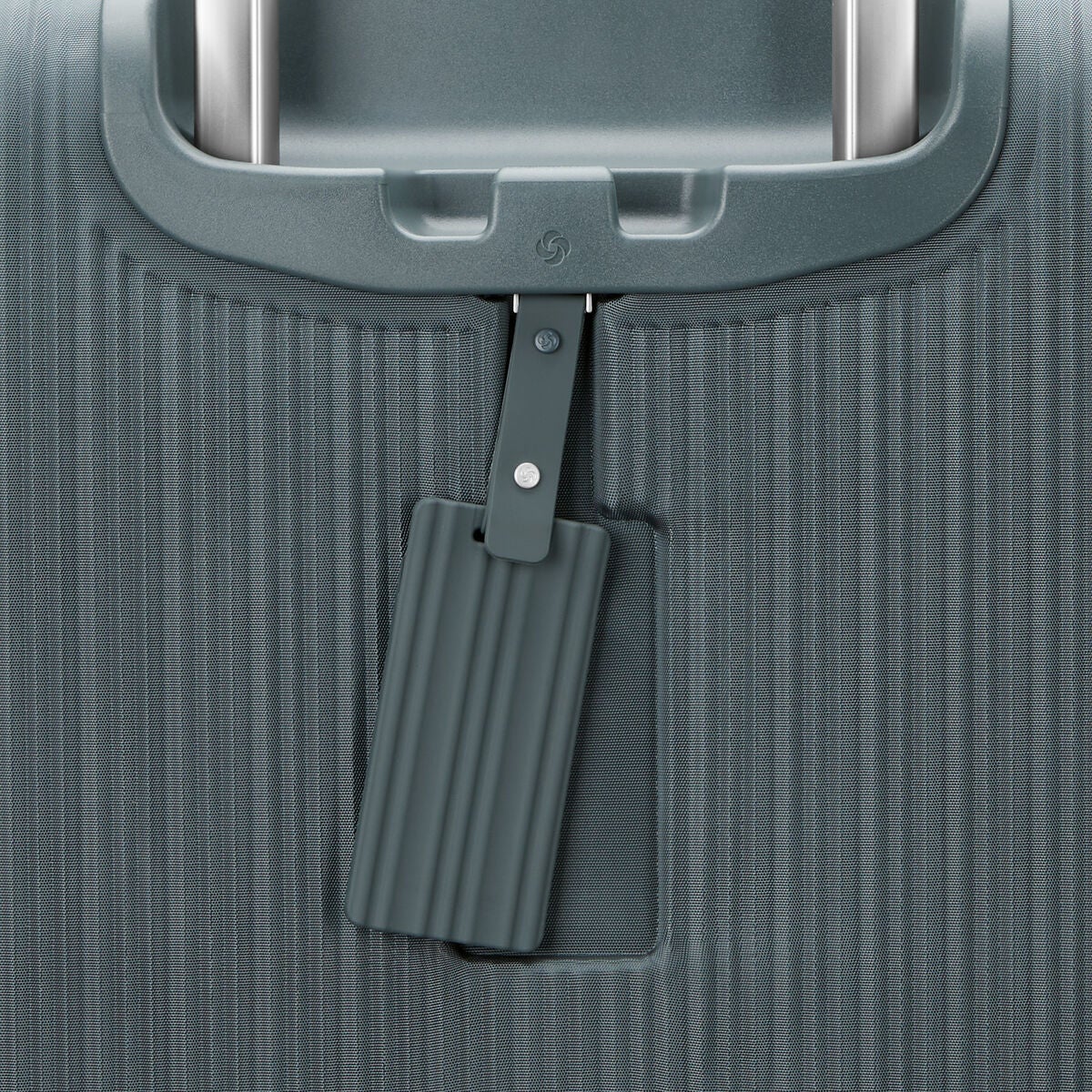 Silhouette 18 Softside Medium Spinner
