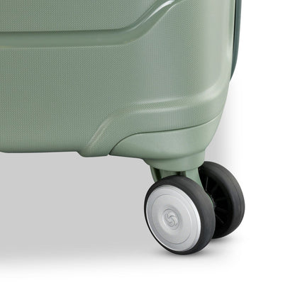 Freeform Carry-On Spinner